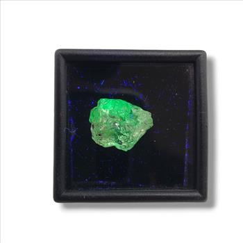 Mexican Hyalite Opal with Mesmerizing UV Fluorescent