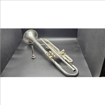 Symphony Trumpet with case