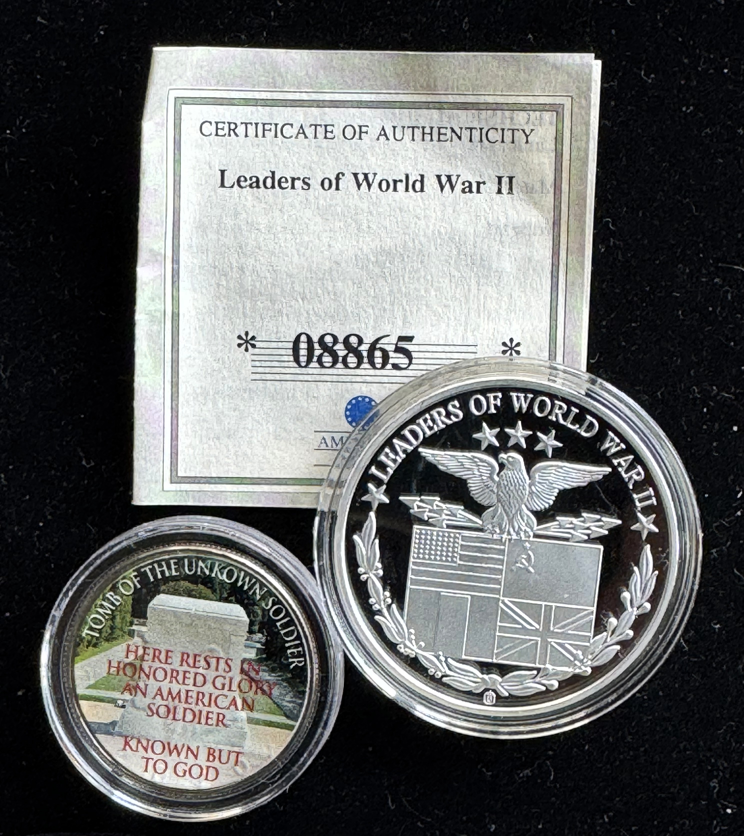 TOMB OF UNKNOWN SOLDIER UNC HALF DOLLAR  & IKE PROOF LEADERS OF WW II W/COA