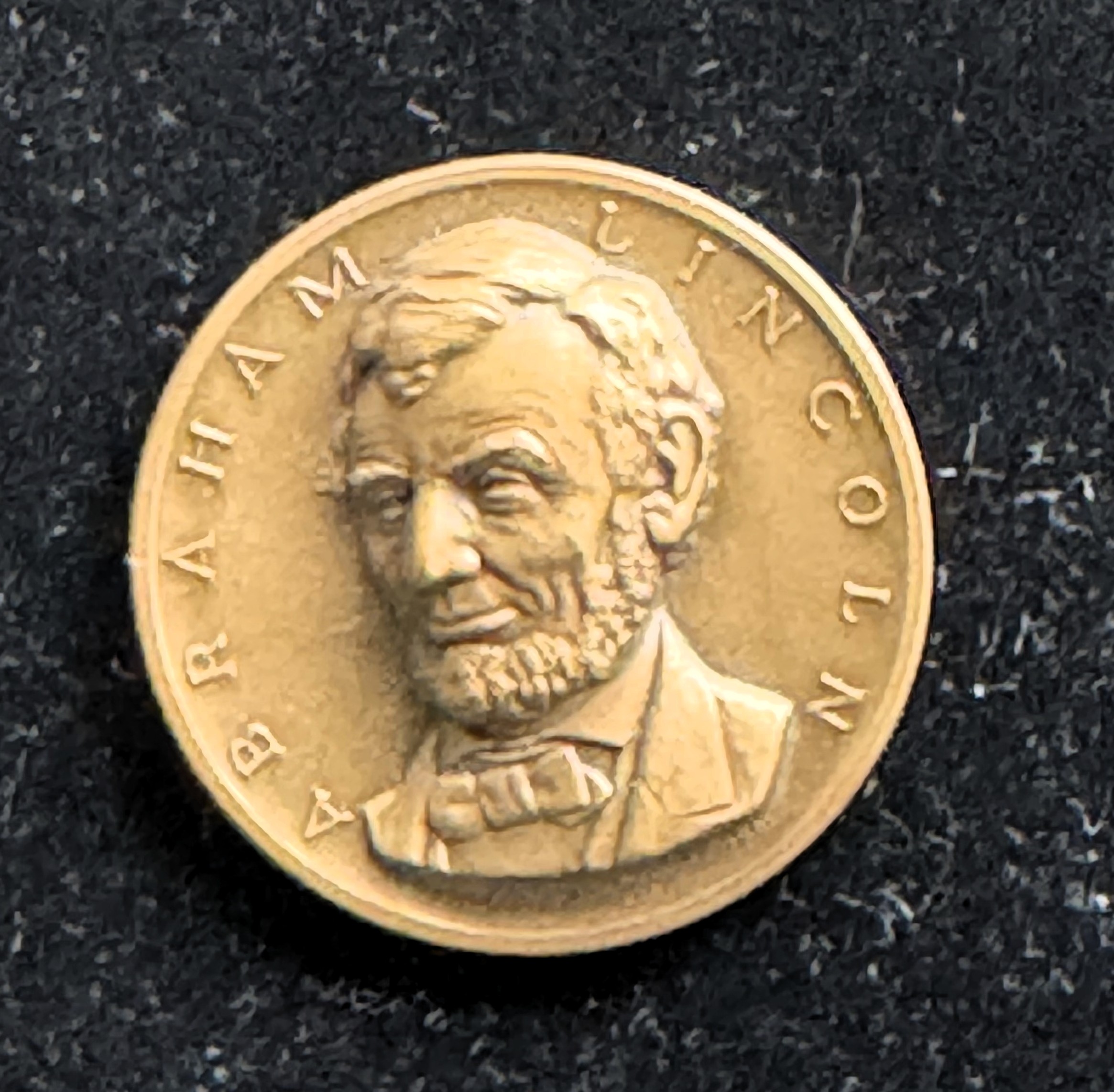 ABRAHAM LINCOLN BRONZE HIGH RELIEF UNC MEDAL , METALLIC ART CO, LIKE NEW IN ORIG BOX