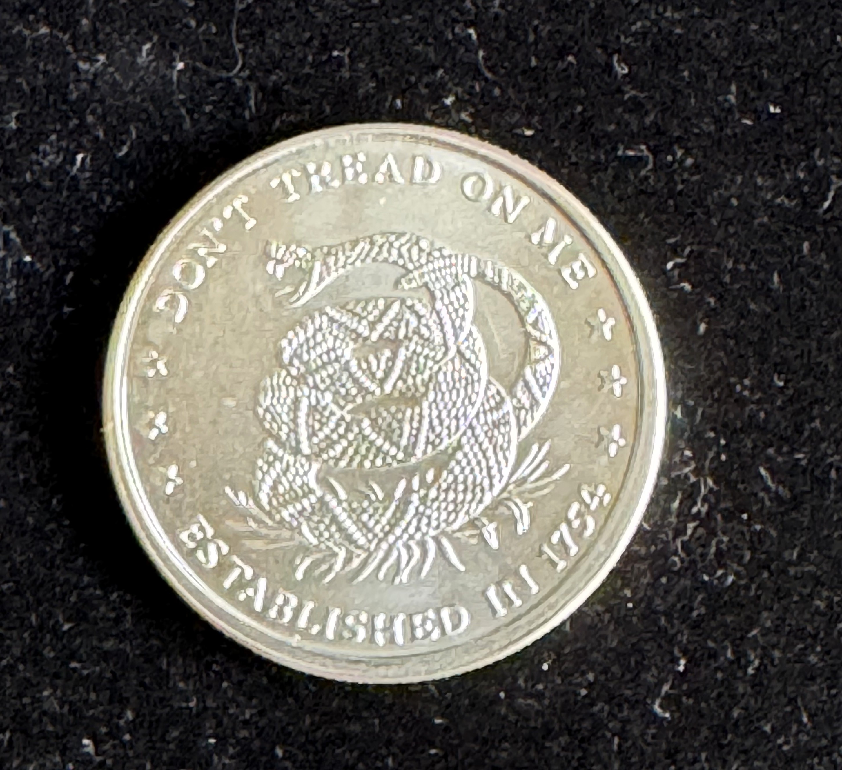 .999 FINE SILVER 1oz PROOFLIKE, "DON'T TREAD ON ME"  ESTAB IN 1754, THE PRICE OF LIBERTY