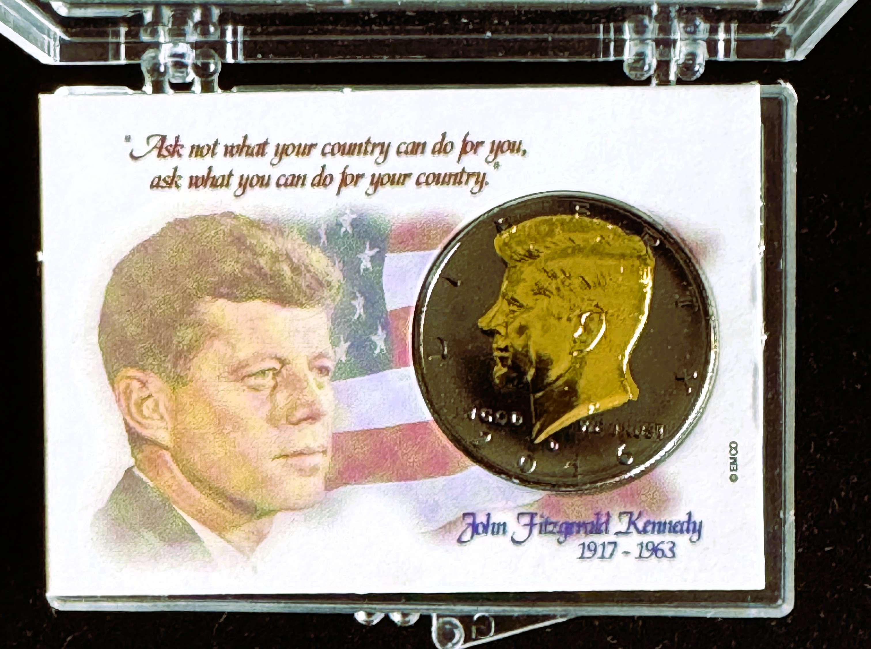 2016-D KENNEDY GOLDEN HEAD BU HALF DOLLAR IN A TRIBUTE CASE