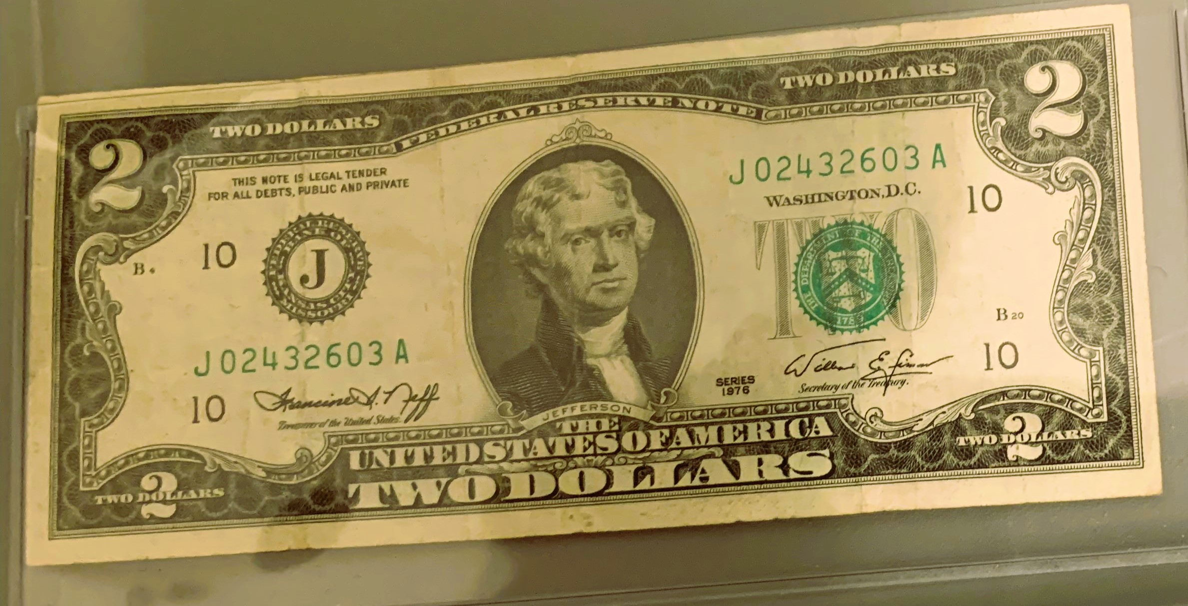 1976 SERIES $2 DOLLAR FEDERAL RESERVE NOTE, INTRODUCED IN CELEBRATION ...