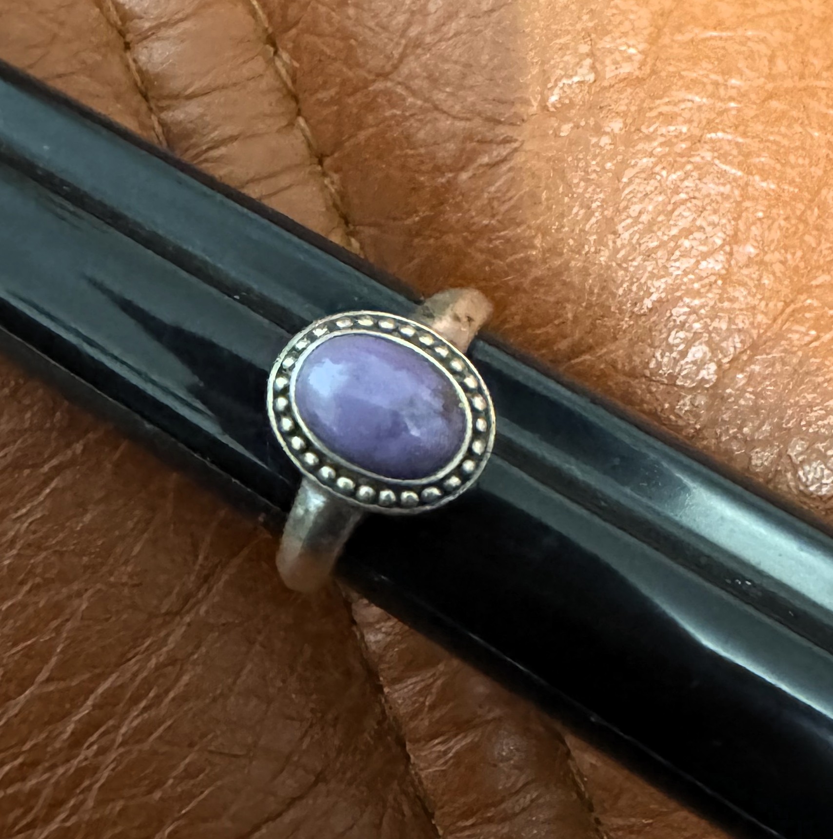 ESTATE, SIGNED .925 STERLING SILVER HALO RING SIZE 10,  WITH A LAVENDER JADE STONE