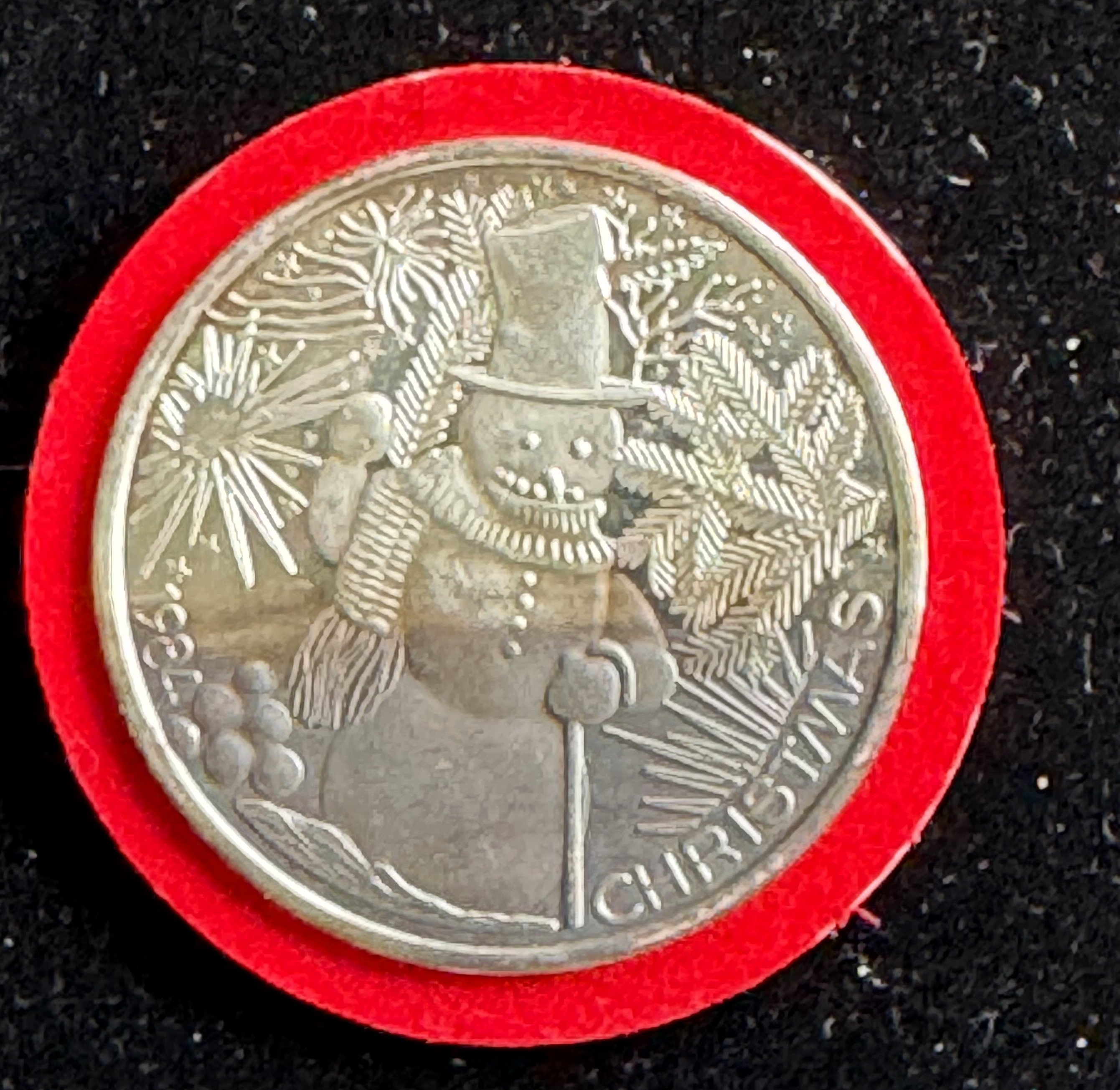 XMAS, 1oz .999 FINE SILVER, PROOF COIN, FROSTY THE SNOWMAN IN AN ORNAMENT HANGING CAPSULE, NICE TONING