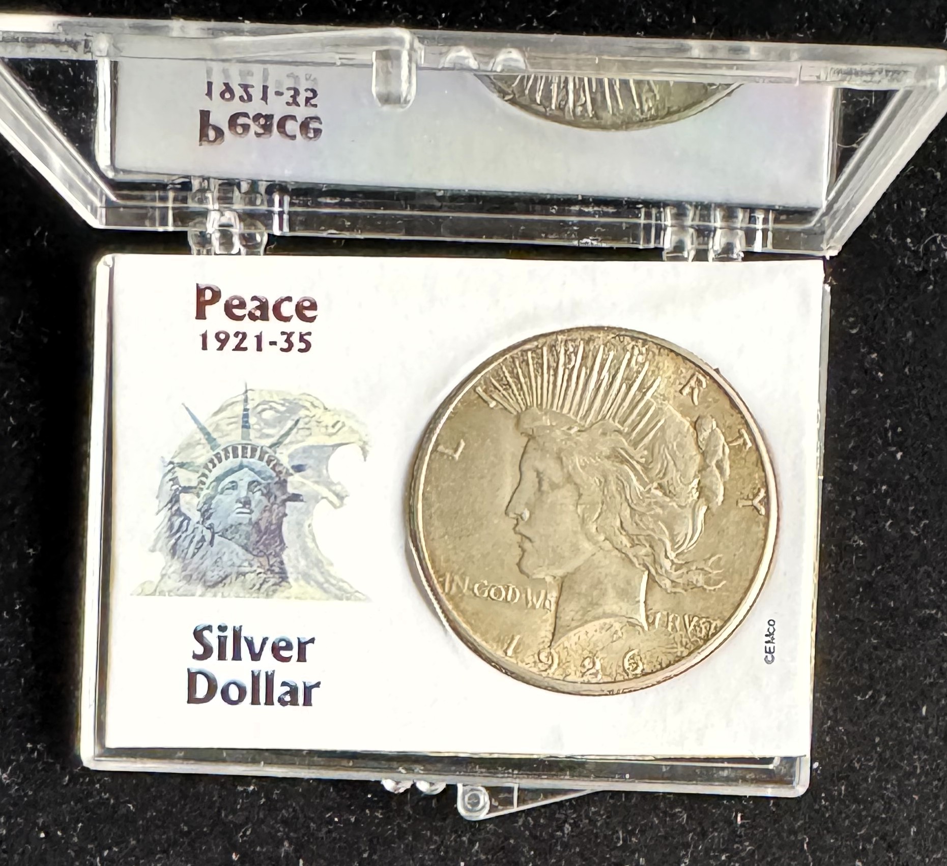 1926-S SILVER PEACE DOLLAR  QUALITY COIN IN THE CASE