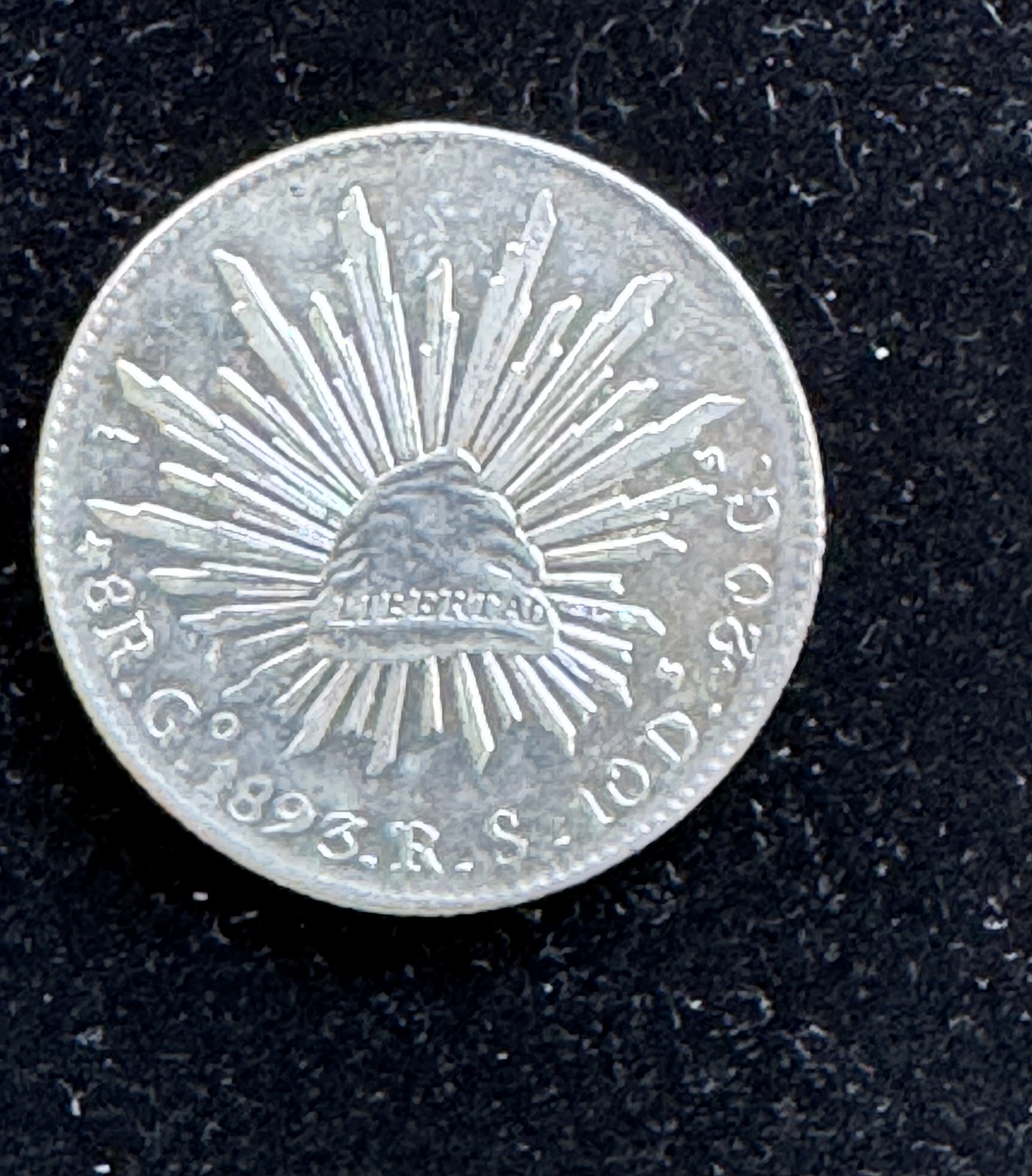 1893 GO RS MEXICO SILVER 8 REALES CAP & RAYS, HIGH QUALITY COIN