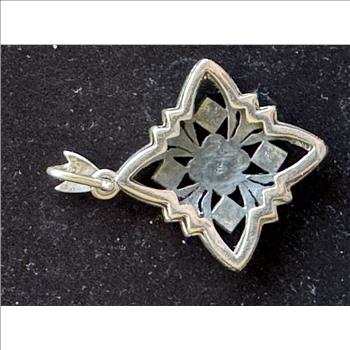 VINTAGE ESTATE .925 STERLING SILVER HEAVY CLASSIC  PENDANT