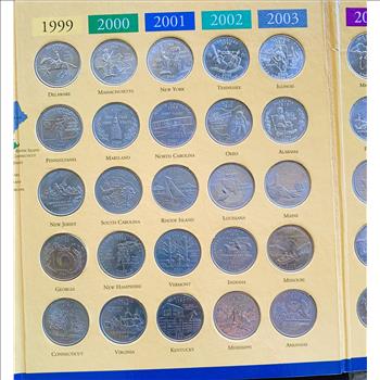 FIRST STATE QUARTERS OF THE US, COLLECTOR'S MAP,  INCOMPLETE COLLLECTION 40 UNC BRIGHT SHINY COINS IN HARD BACK BOOK, NICE