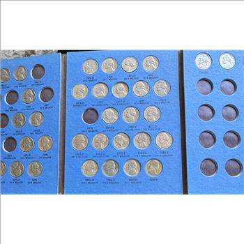 1962 - JEFFERSON NICKEL INCOMPLETE COIN COLLECTION IN A WHITMAN BOOK