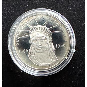 1886-1986 STATUE OF LIBERTY .925 STERLING SILVER PROOF, THEODORE ROOSEVELT UNBLEMISHED GEM PROOF COIN IN A CAPSULE