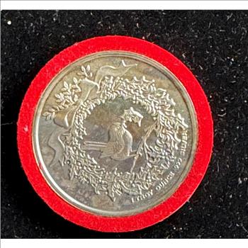 XMAS, 1oz .999 FINE SILVER, PROOF COIN, FROSTY THE SNOWMAN IN AN ORNAMENT HANGING CAPSULE, NICE TONING