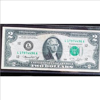 1976 SERIES $2 DOLLAR FEDERAL RESERVE NOTE, INTRODUCED IN CELEBRATION OF THE BICENTENNIAL OF INDEPENDENCE, GREEN SEAL, CRISP IN SLEVE