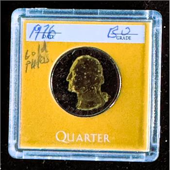 1776-1976-D  GOLDEN LAYERED QUARTER UNC COIN IN A HARD CASE