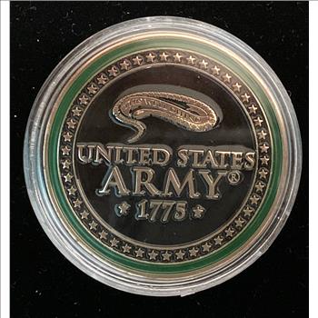 U.S. ARMY CHALLENGE COMMEMORATIVE COLLECTION US ARMY 1775 24K GOLD PLATING IN ORIG CASE 
