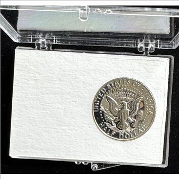 1967 SMS SILVER KENNEDY HALF DOLLAR, AU BRIGHT SHINY LUSTER GEM COIN IN A CASE
