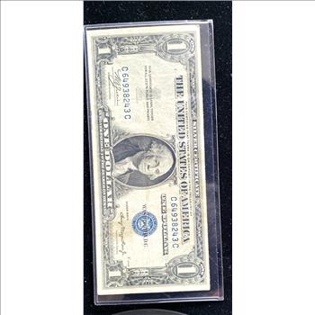 SILVER CERTIFICATE SERIES 1935 A ONE DOLLAR NOTE CRISP NICE 