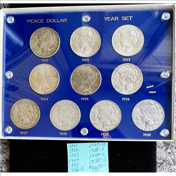 PEACE DOLLAR YEAR SET , 10 SILVER DOLLARS COMPLETE SET IN A HARD CASE