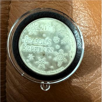 XMAS, 1oz .999 FINE SILVER COIN, 2006 UNC REINDEER, SEASONS GREETINGS, IN AN ORNAMENT HANGING CAPSULE, NICE TONING
