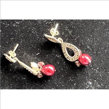 ,925 STERLING SILVER VINTAGE DANGLING EARRINGS WITH NICE STONES
