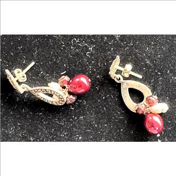 ,925 STERLING SILVER VINTAGE DANGLING EARRINGS WITH NICE STONES