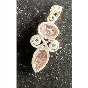 .925 STERLING SILVER VINTAGE PENDANT WITH STONES