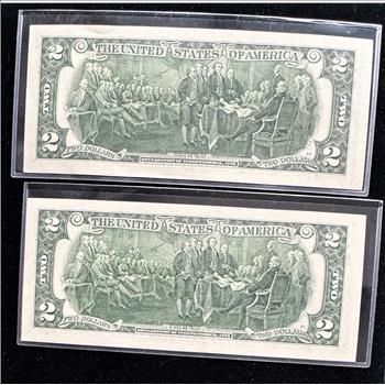 2007 A SERIES $2 DOLLAR BILLS WITH CONSECUTIVE SERIAL NUMBERS, CRISP LIKE NEW IN A SLEVE