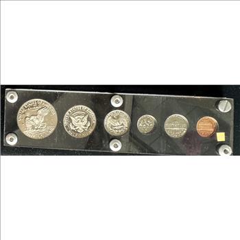 1977-S U.S. PROOF 6 COIN SET IN A HARD CASE