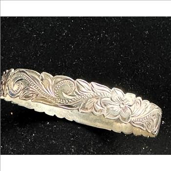 .925 STERLING SILVER BANGLE ETCHED FLORAL DESIGN BRACELET SIZE 8 1/2, CLASSIC