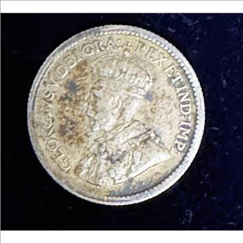 1920 SILVER CANADA 5 CENT DETAILED COIN (DIRTY)