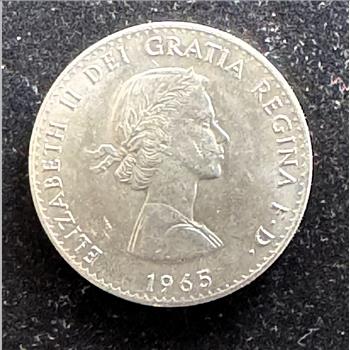 1965 WINSTON CHURCHILL QUEEN ELIZABETH II UNC COIN