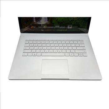 15.5” Microsoft Surface Book 2 8th i7-8650U CPU @ 1.90GHz 16GB RAM 256GB SSD