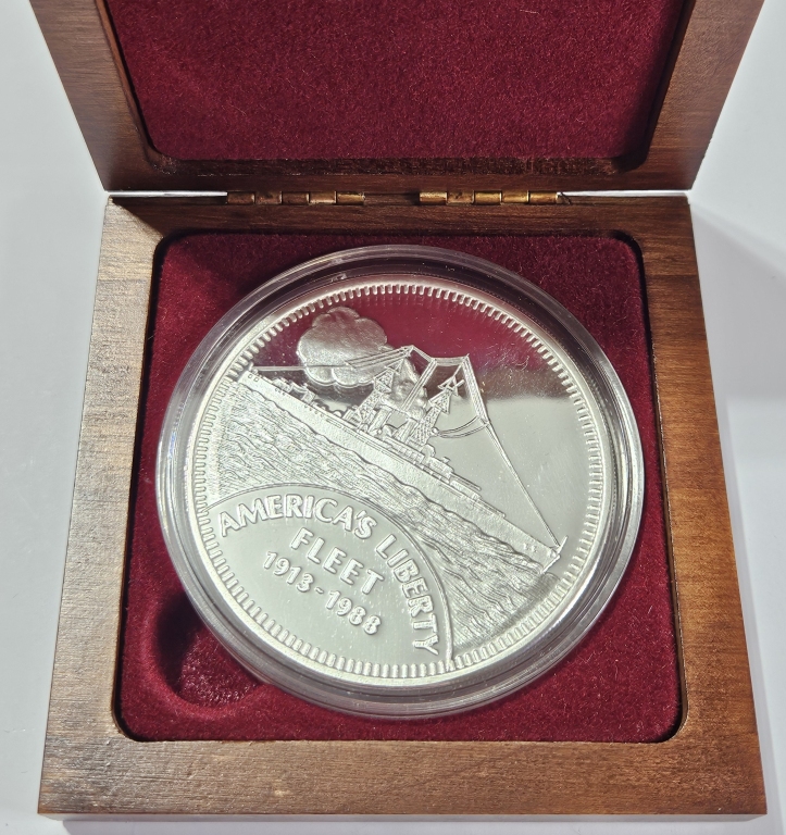 America's Liberty Fleet FIVE ounce Silver Round in Presentation Case