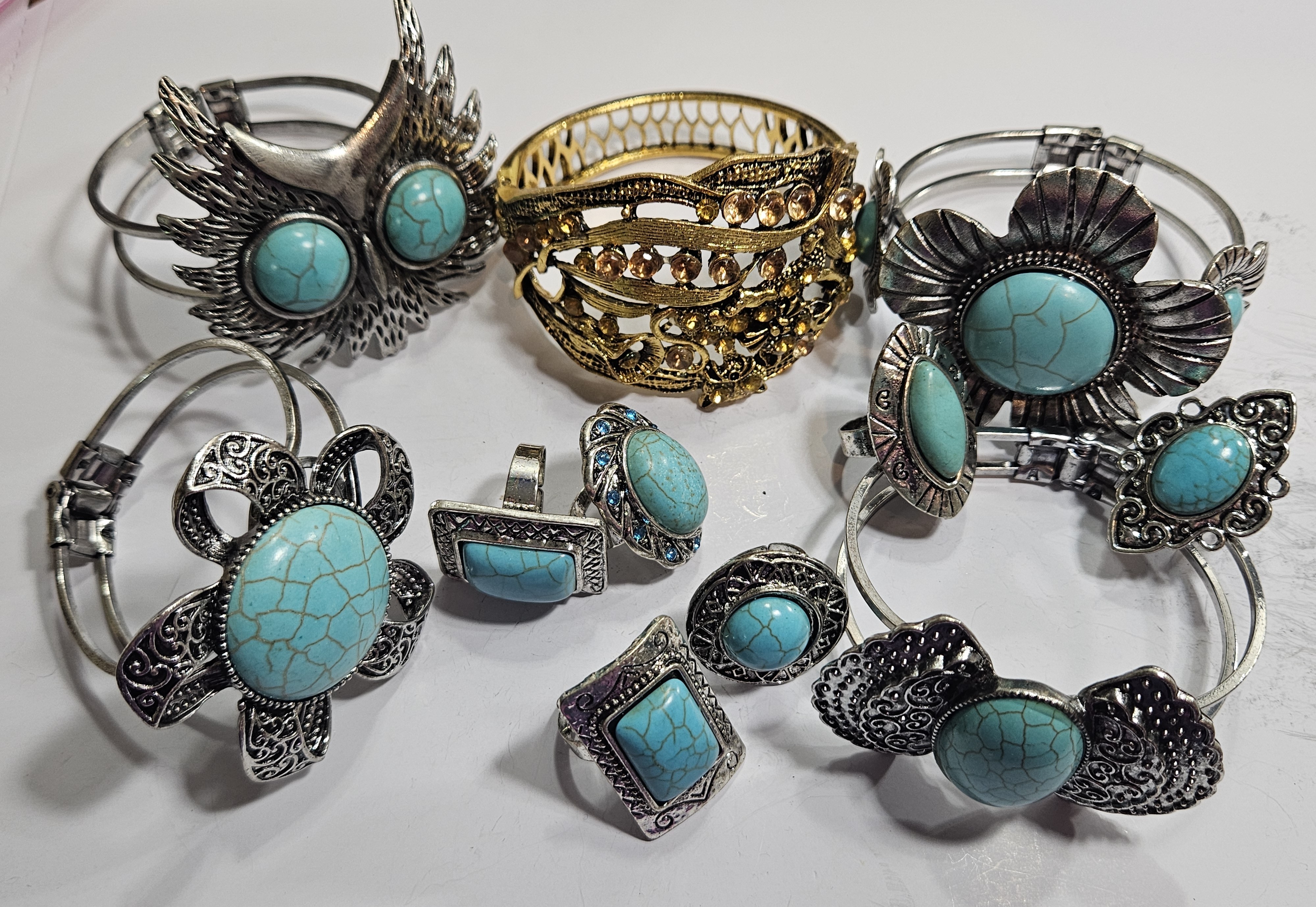 11 pcs Fashion Jewelry Items - Rings and Bracelets