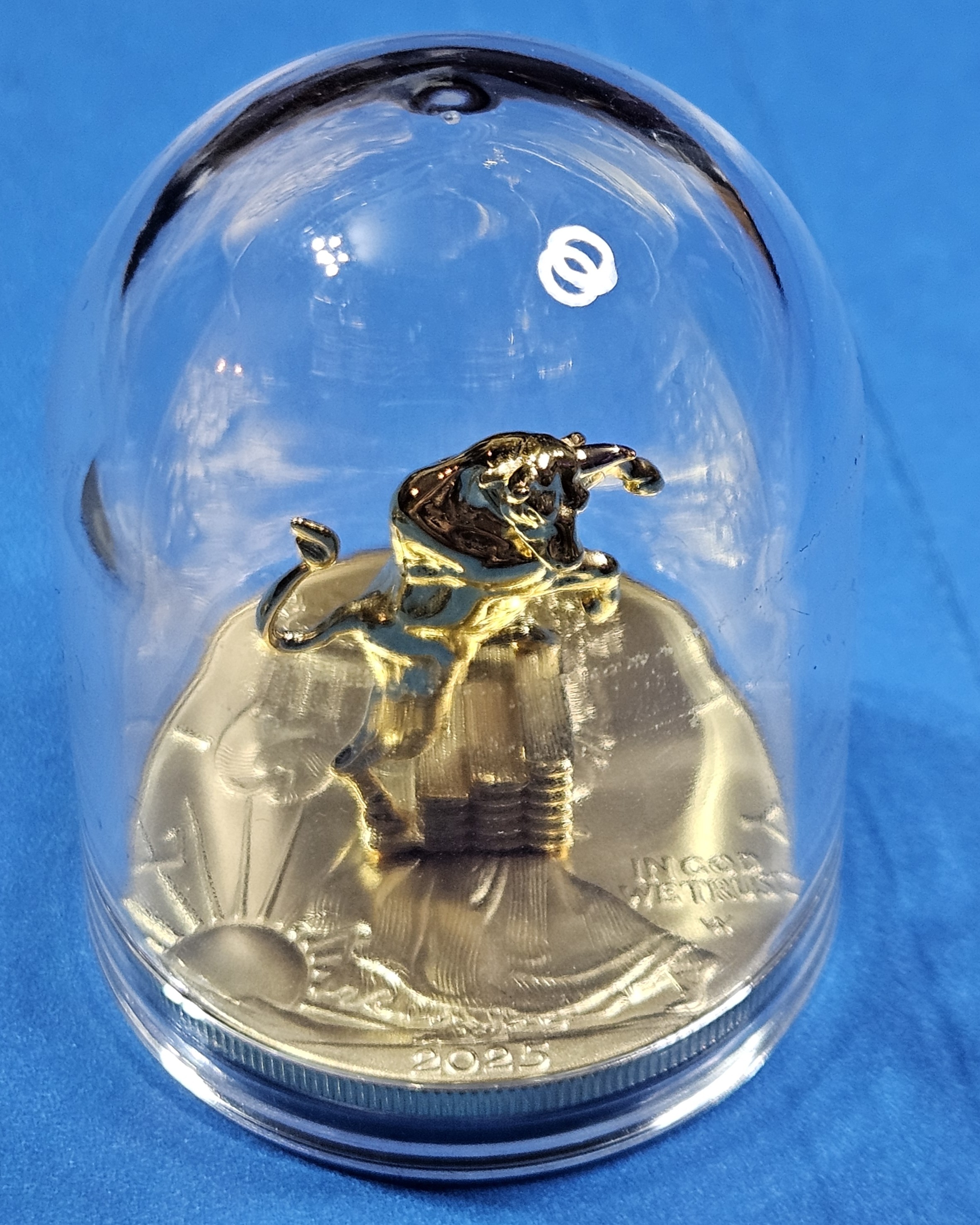 Superior Collectible - 2025 Gilded Silver Eagle with Gilded Bull Figurine Under Glass Dome