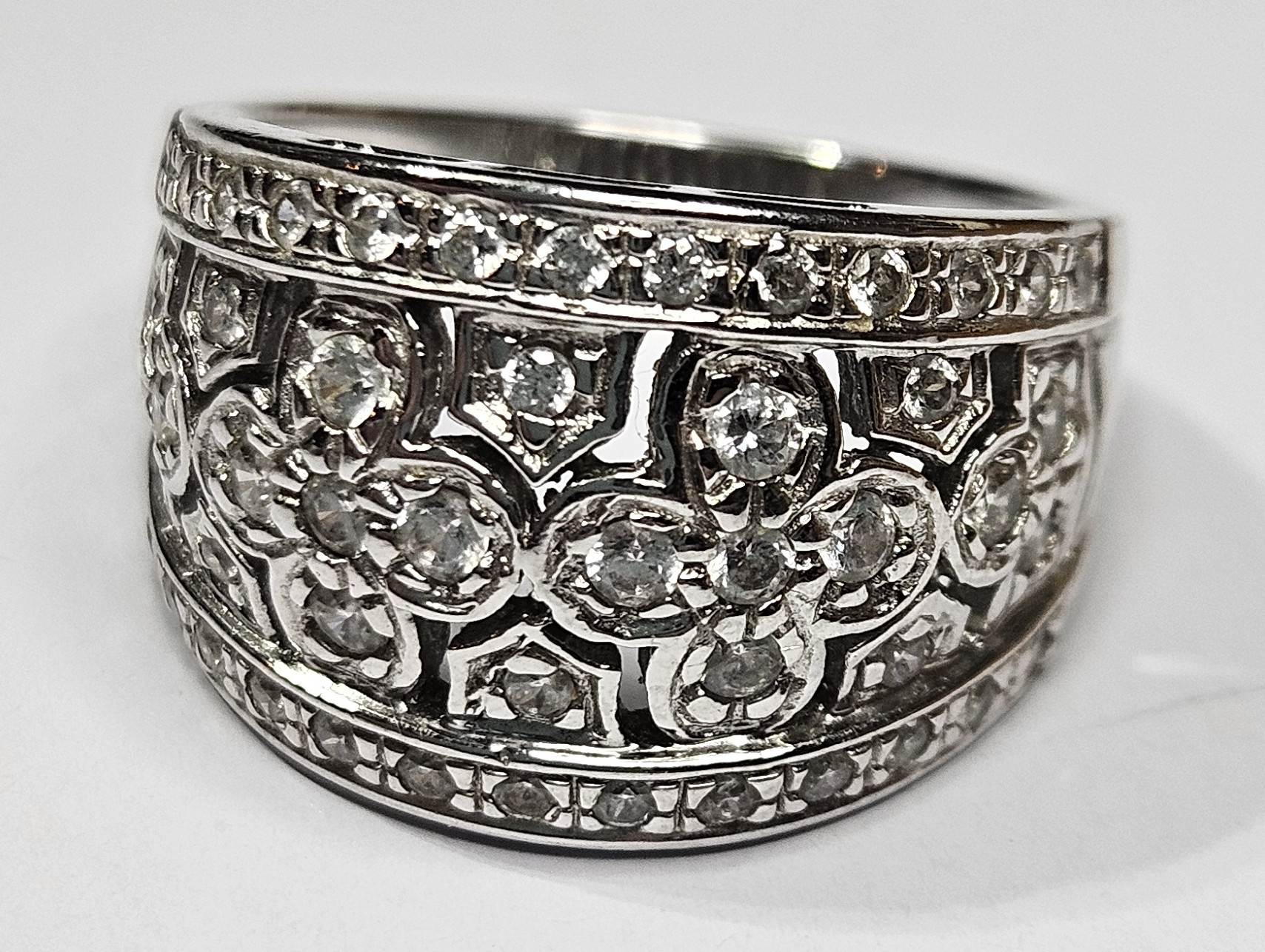 Sterling Silver Ring with CZ Insert Accents