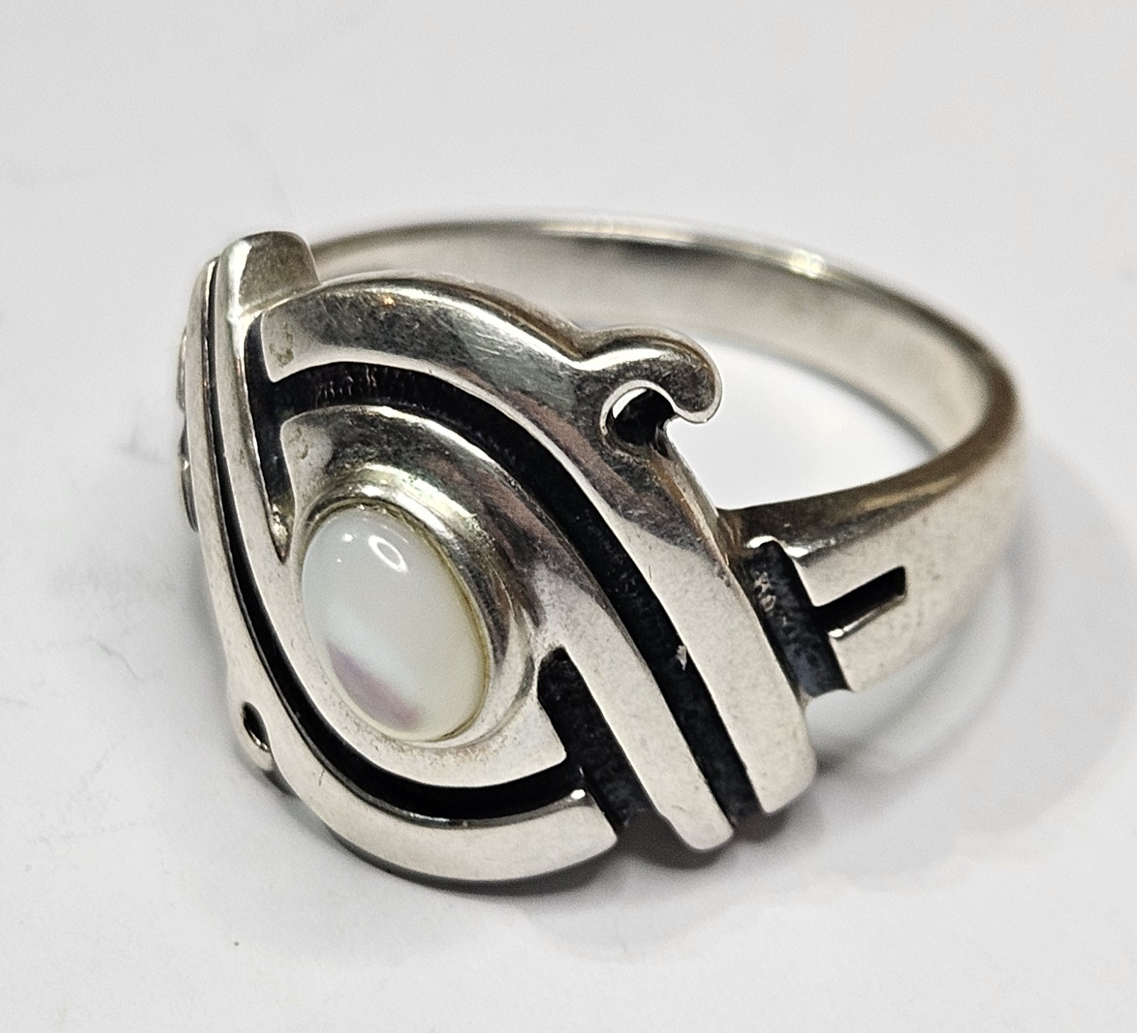 Sterling Silver Ring w/ Chalcedony Stone