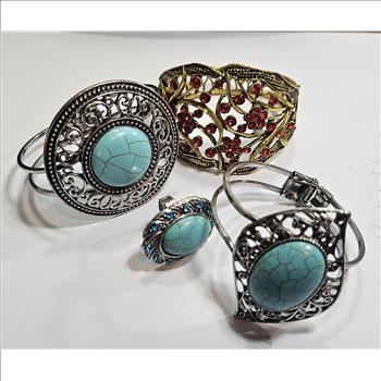 Lot of Costume Jewelry Items