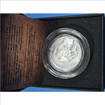 ~LIMITED EDITION~ High Relief Crazy Horse 1 Troy Ounce Silver Round with COA and Presentation Box
