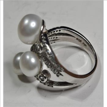 Sterling Silver - Fashion Pearl and CZ Ring