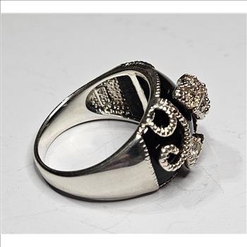 Fancy 2 tone Sterling 3 D Style Ring