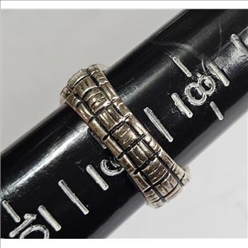 Sterling Silver Pattern Ring