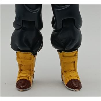 Trunks Dragon Ball Z Super Battle  Bandai Figure 4.5” 1996 Action Figure