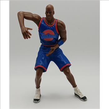 Vintage 1996 Warner Bros Space Jam Michael Jordan Tune Squad Figure Playmates