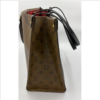 Louis Vuitton Luxury Preowned Onthego Tote double checked by Entrupy
