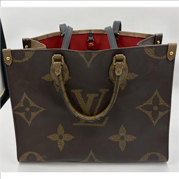 Louis Vuitton Luxury Preowned Onthego Tote double checked by Entrupy