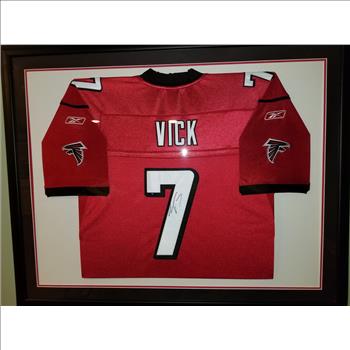 Michael Vick signed and framed Atlanta Falcons Jersey