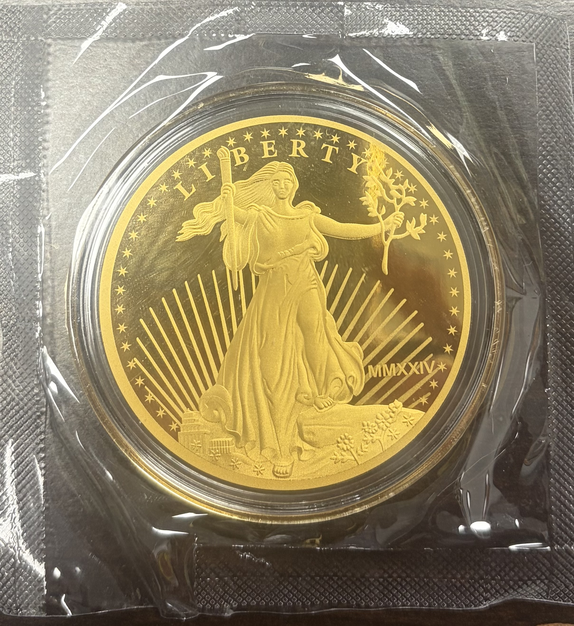 Cook Islands $25 Saint Coin 1200mg of .9999 Fine Gold 