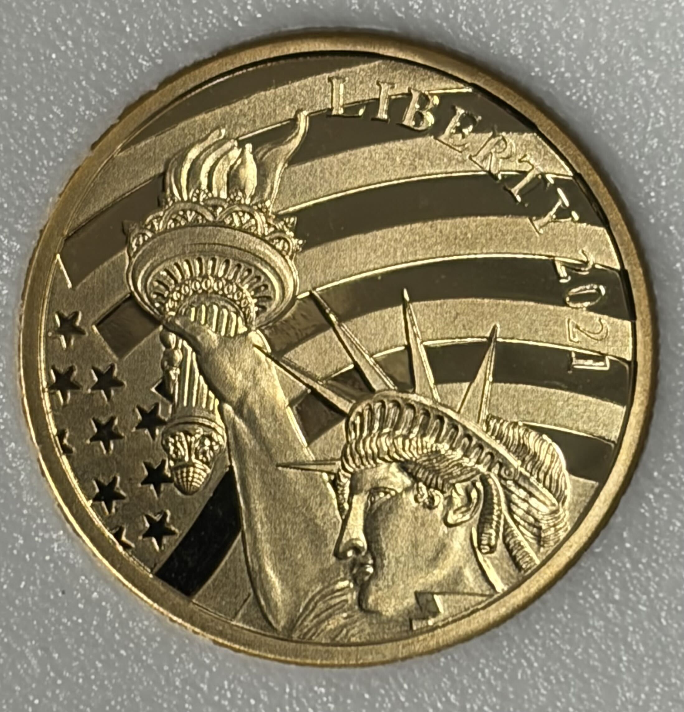 Cook Islands 2021 $5 Gold 1/10oz of .24 Gold Proof Liberty