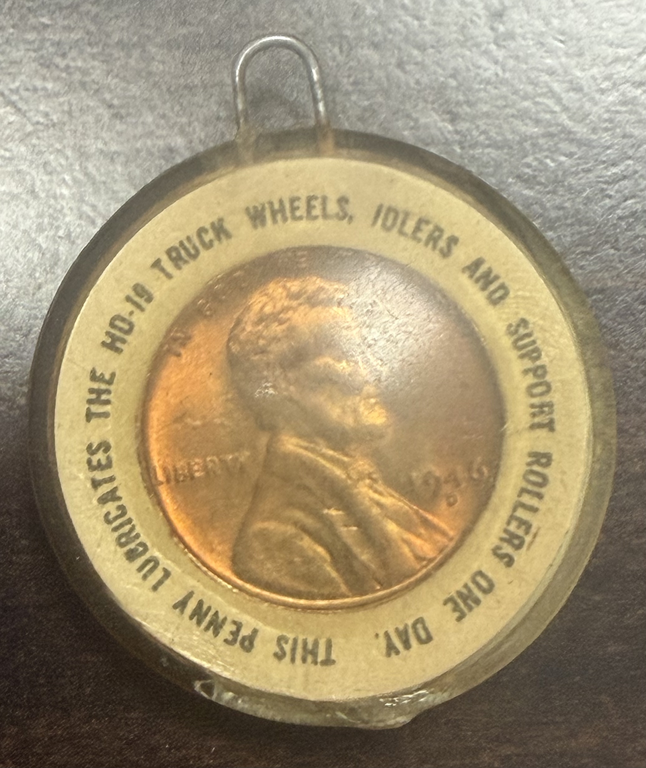 1946-S Allis Chalmers HD-19 Tractor Encased Penny Advertising Keychain